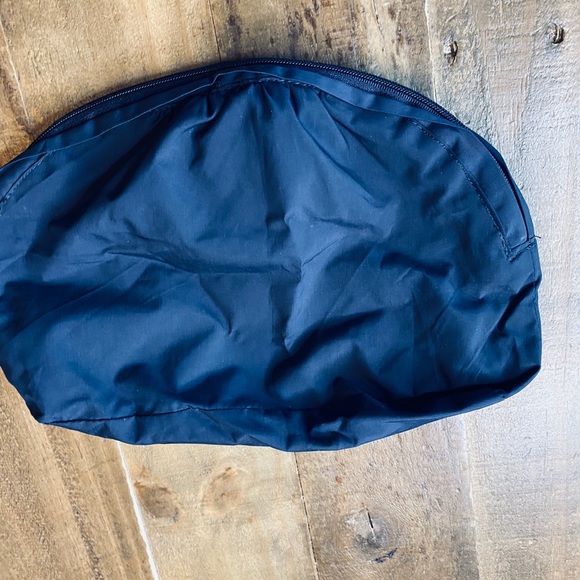 Cole Haan Navy blue rain coat with hoodie - Picture 6 of 8